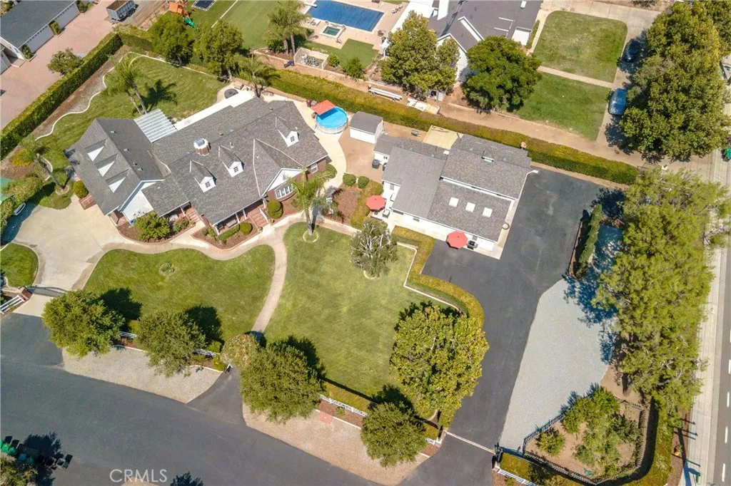41548 Hutchison Court, Murrieta, California 92562 home-pic-0