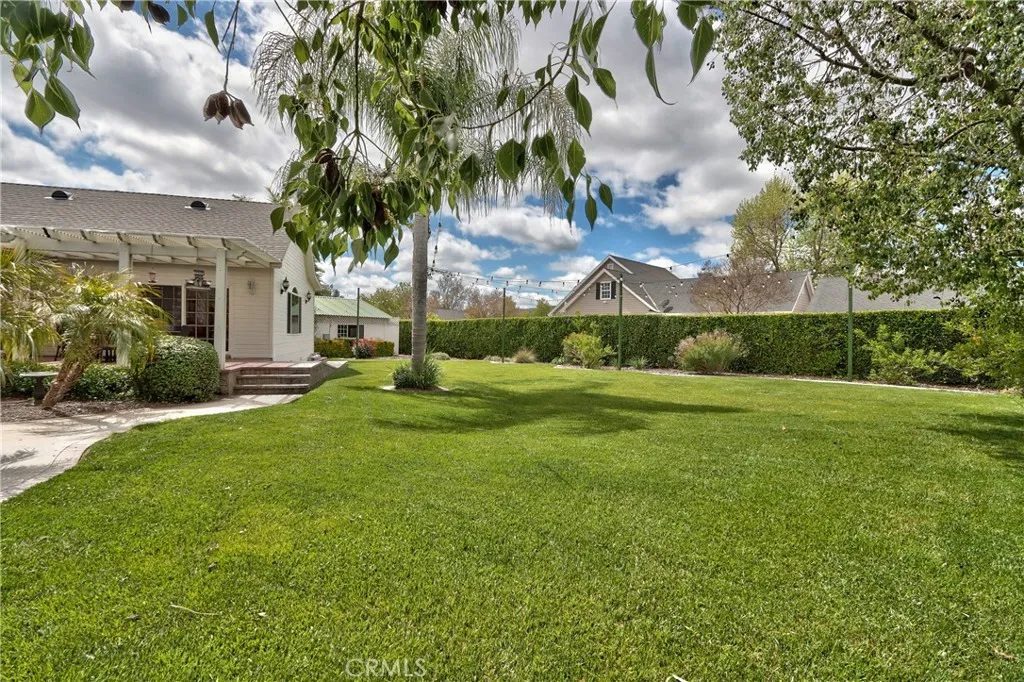 41548 Hutchison Court, Murrieta, California 92562 home-pic-13