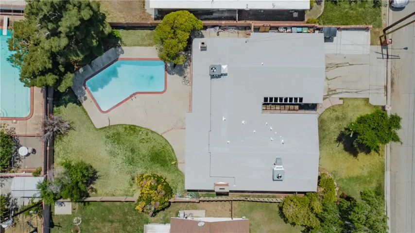 44546 E 3rd Street E, Lancaster, California 93535