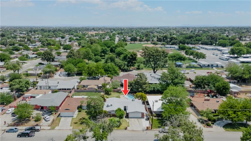 44546 E 3rd Street E, Lancaster, California 93535