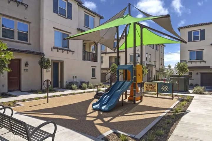 12249 Mirasol Loop D, El Monte, California 91732