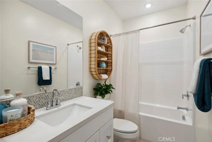 12249 Mirasol Loop D, El Monte, California 91732