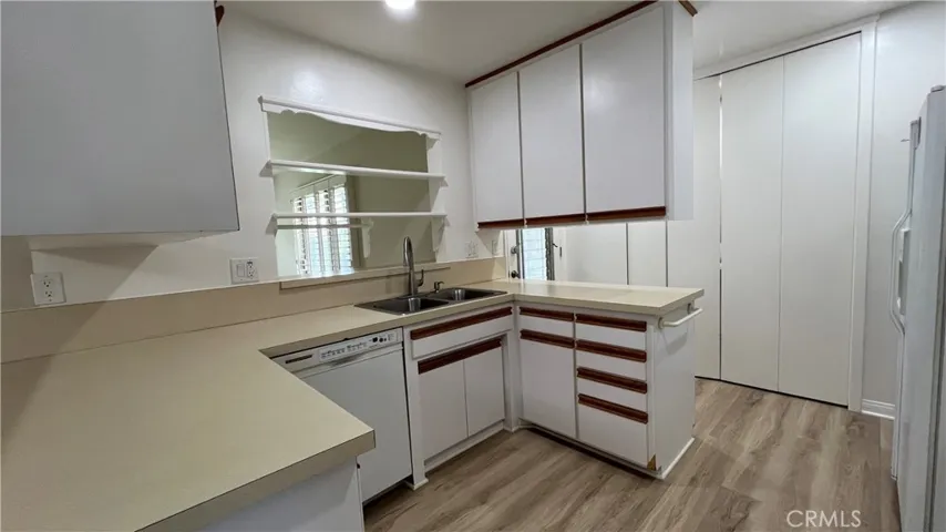 2342 E La Veta Avenue, Orange, California 92869