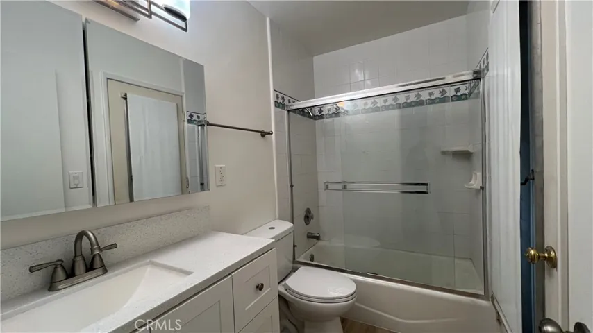 2342 E La Veta Avenue, Orange, California 92869