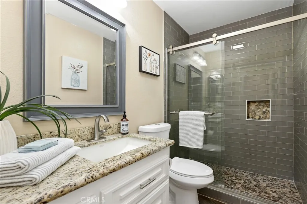 24261 Ernest Johnson Circle, Yorba Linda, California 92887 home-pic-16