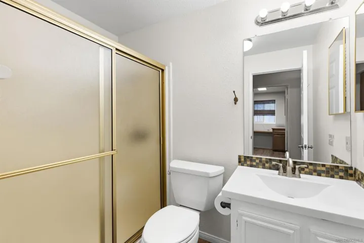 3469 Carnelian Ln, Oceanside, California 92056