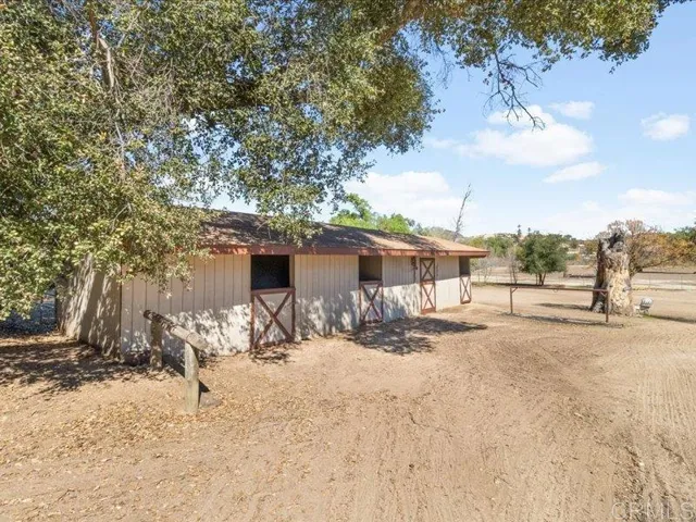 Stable/Barn
