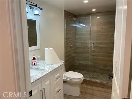 2204 Ronda Vista Drive, Los Feliz, California 90027