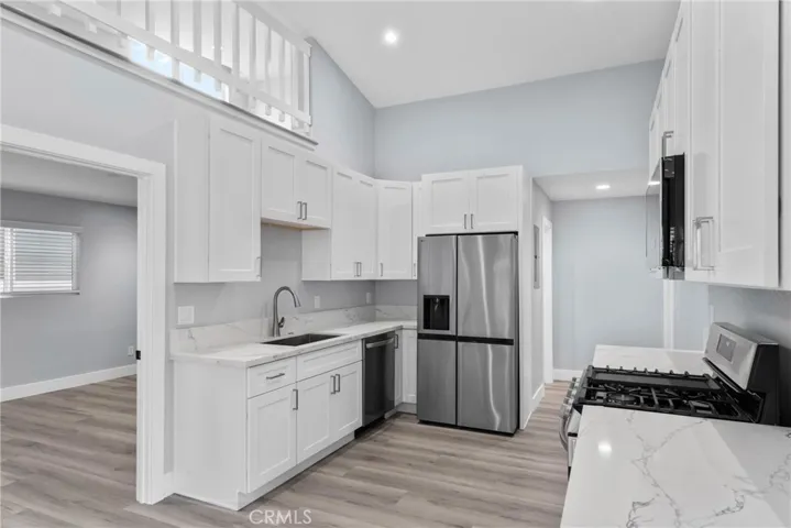 Brand new cabinets and quart countertops