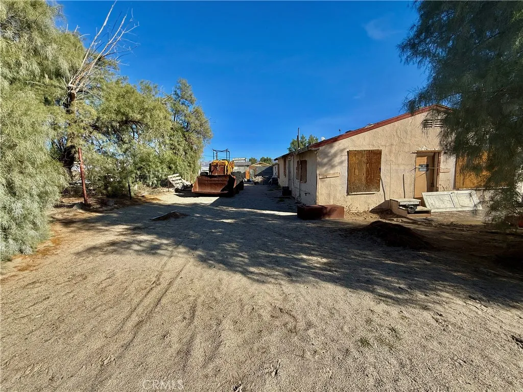 82449 1st Street, Trona, California 93562 home-pic-8