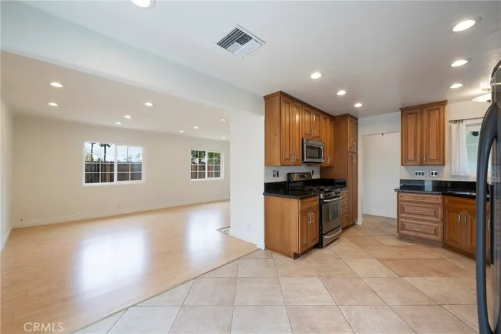 18342 Avolinda Drive, Yorba Linda, California 92886