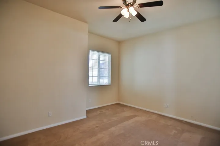 10280 Silverberry Street, Apple Valley, California 92308