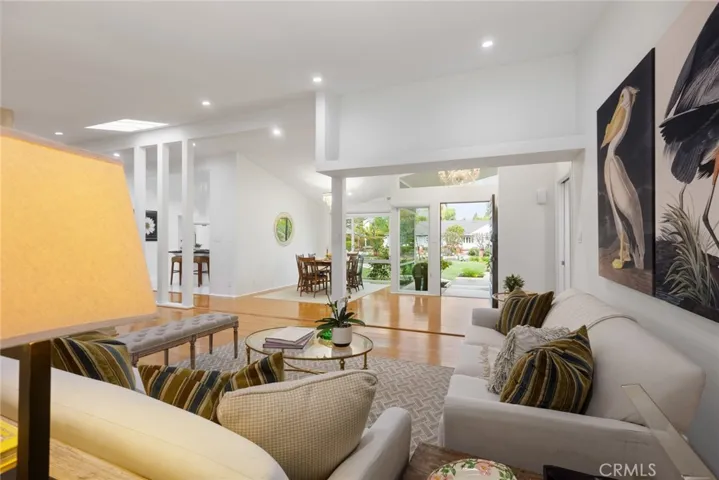 10231 Calvin Avenue, Northridge, California 91324