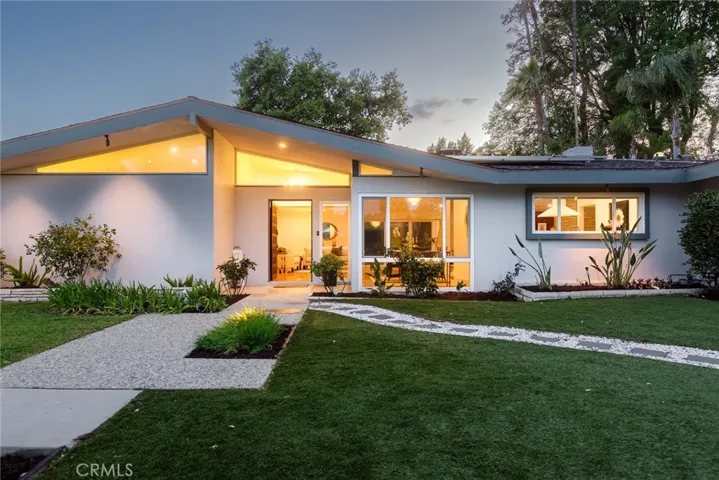 10231 Calvin Avenue, Northridge, California 91324