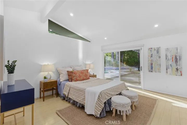 10231 Calvin Avenue, Northridge, California 91324