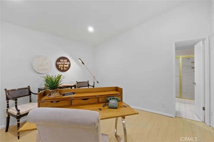 10231 Calvin Avenue, Northridge, California 91324