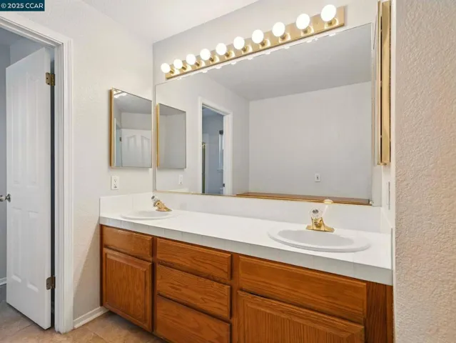 2145 Prestwick, Discovery Bay, California 94505