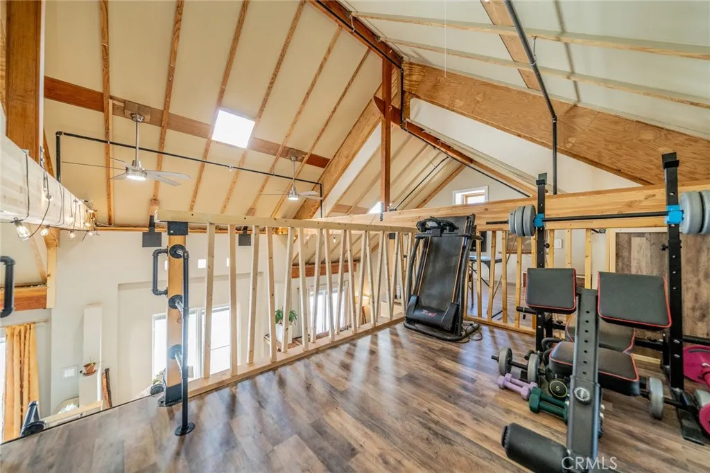 10022 Silver Rock Road, Pinon Hills, California 92372 home-pic-32
