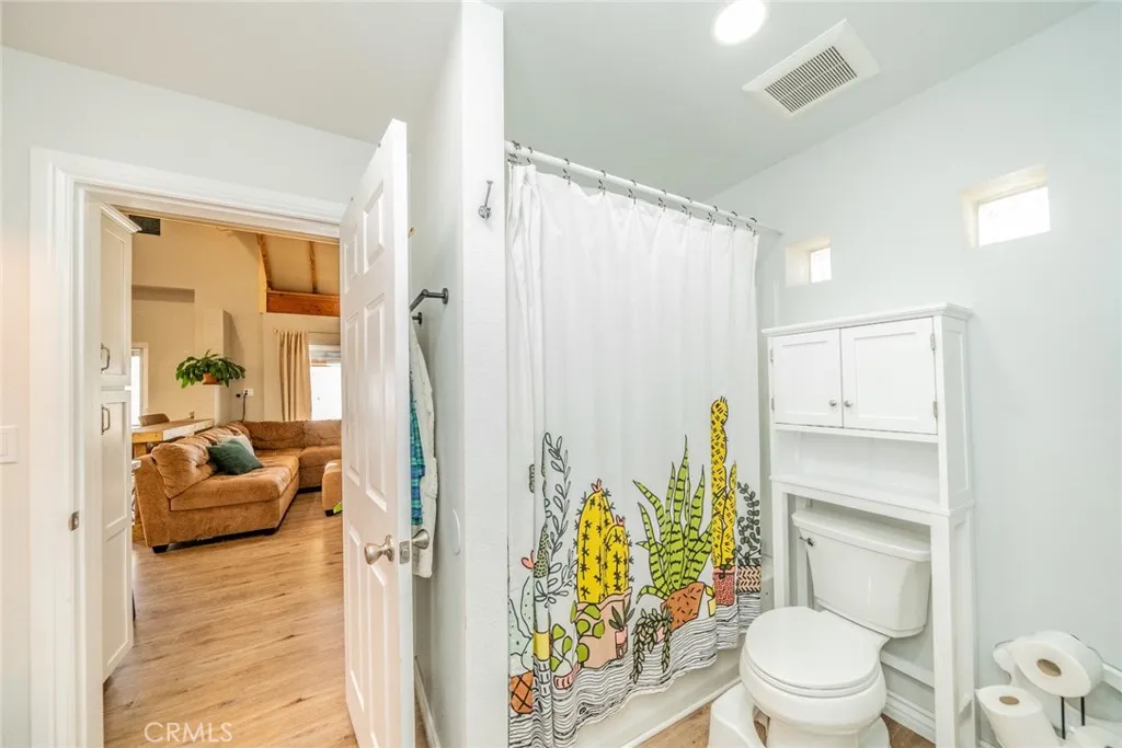 10022 Silver Rock Road, Pinon Hills, California 92372 home-pic-21