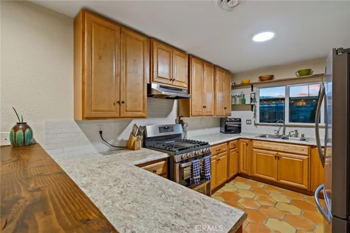 49323 Matzene Drive, Morongo Valley, California 92256