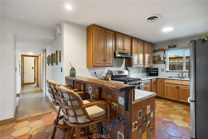 49323 Matzene Drive, Morongo Valley, California 92256