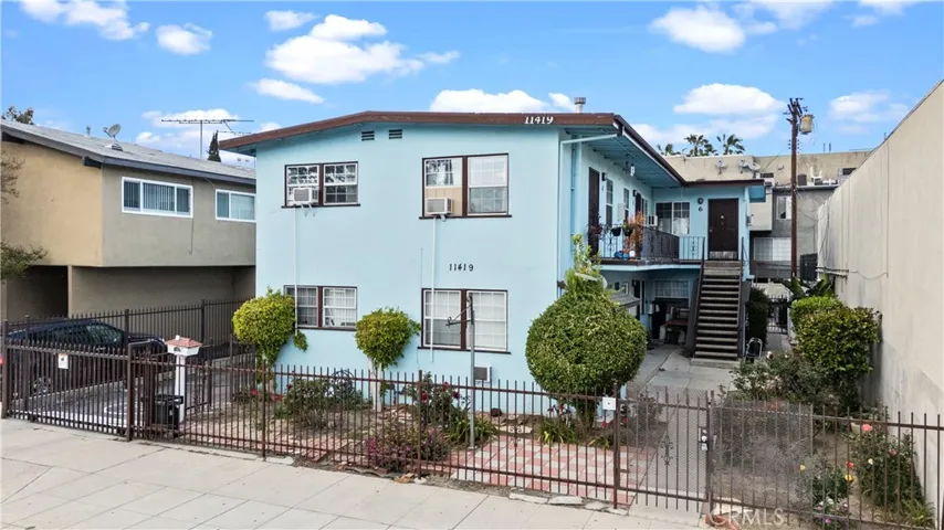 11419 Cumpston Street 1, North Hollywood, California 91601