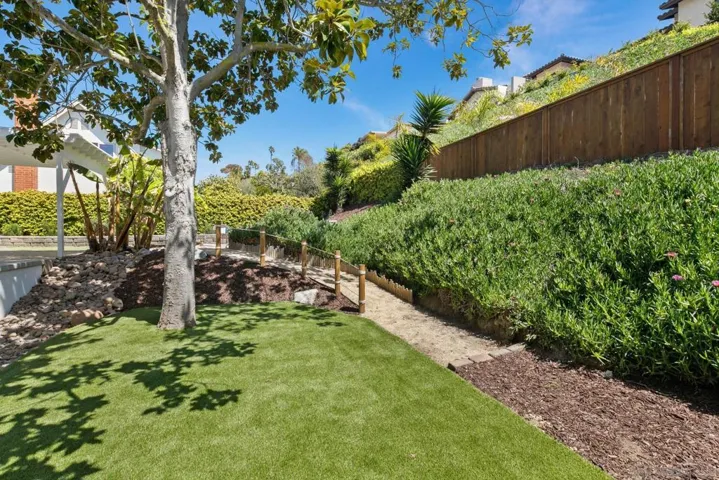 5291 Vickie Dr, San Diego, California 92109