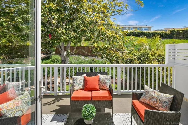 5291 Vickie Dr, San Diego, California 92109