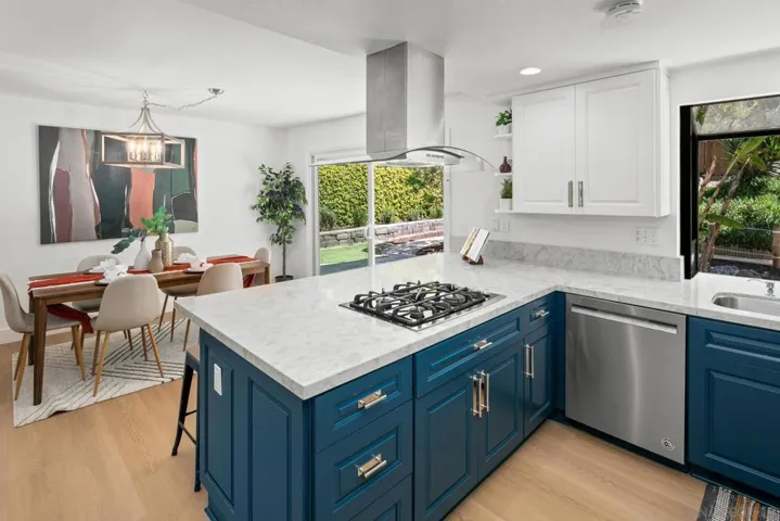 5291 Vickie Dr, San Diego, California 92109