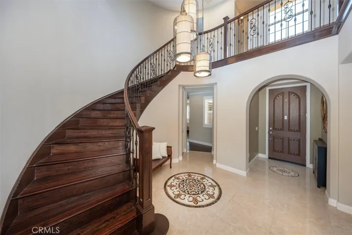 28360 Steel Lane, Valencia, California 91354