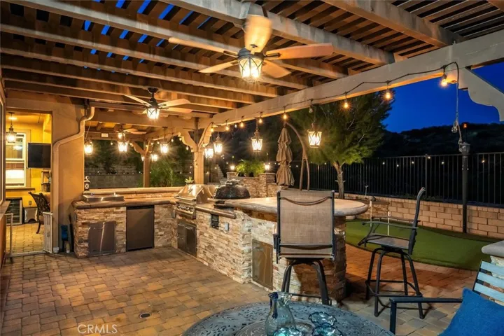 28360 Steel Lane, Valencia, California 91354