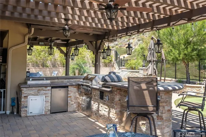 28360 Steel Lane, Valencia, California 91354