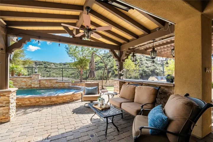 28360 Steel Lane, Valencia, California 91354