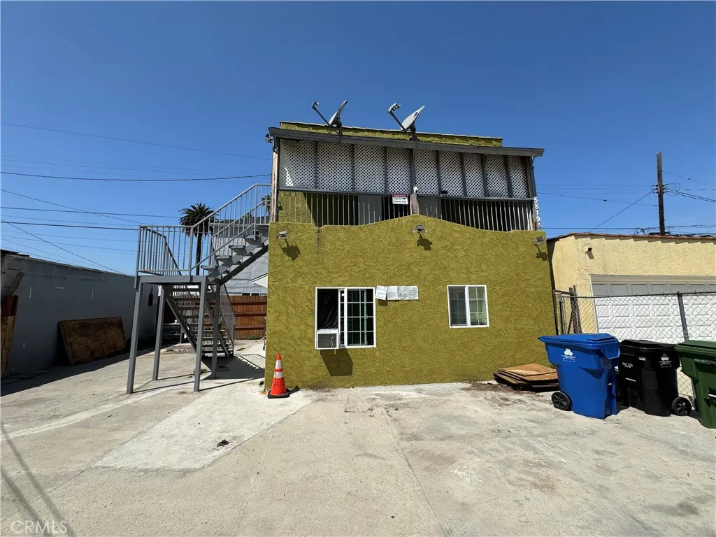 5819 4th Avenue 3, Los Angeles, California 90043 home-pic-24