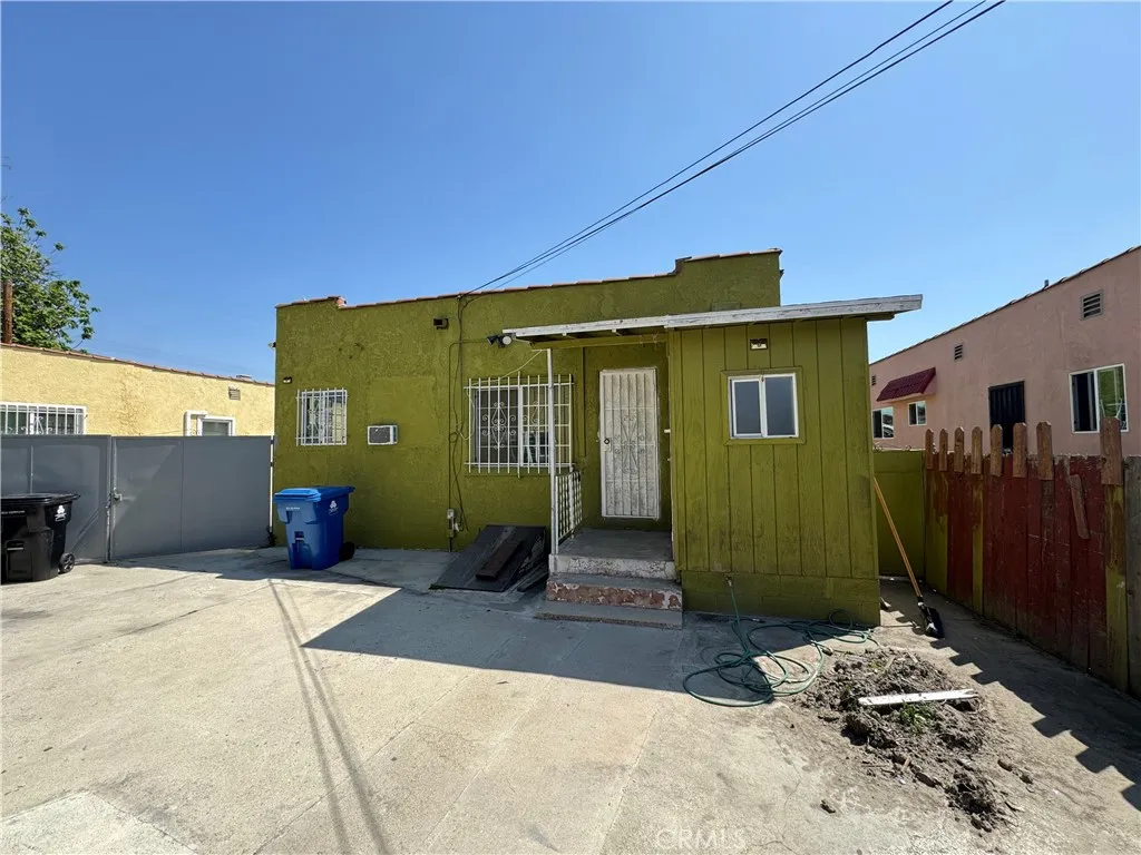 5819 4th Avenue 3, Los Angeles, California 90043 home-pic-10