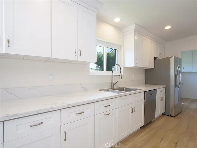 27665 Longhill Drive, Rancho Palos Verdes, California 90275