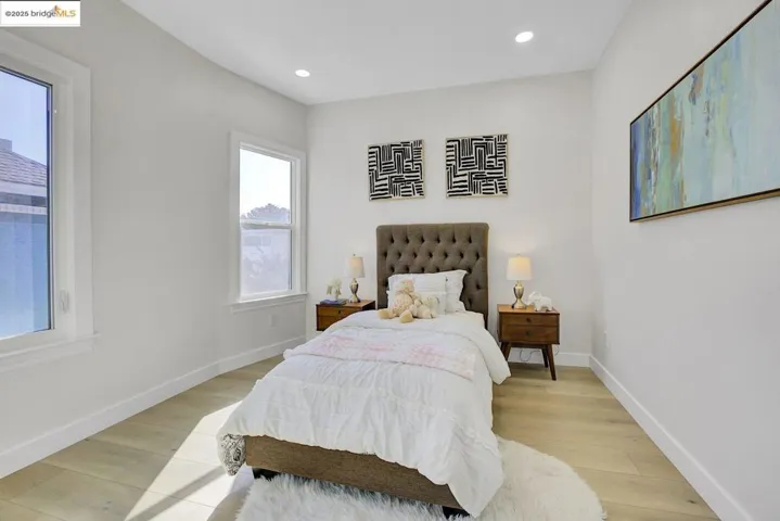 1625 4th Ave, Oakland, California 94606