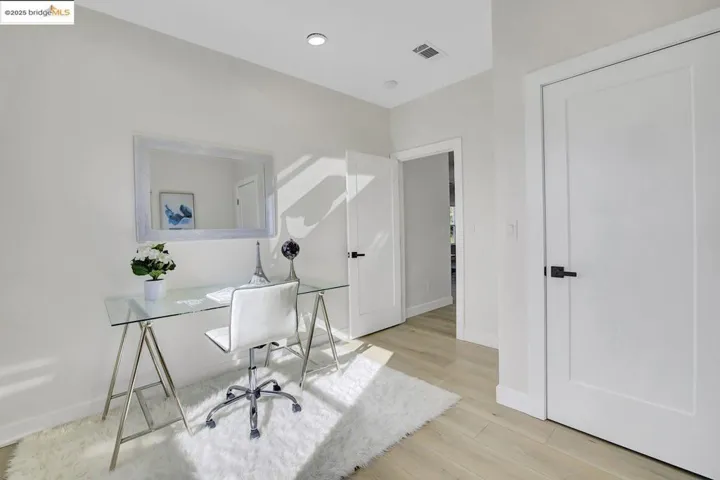 1625 4th Ave, Oakland, California 94606