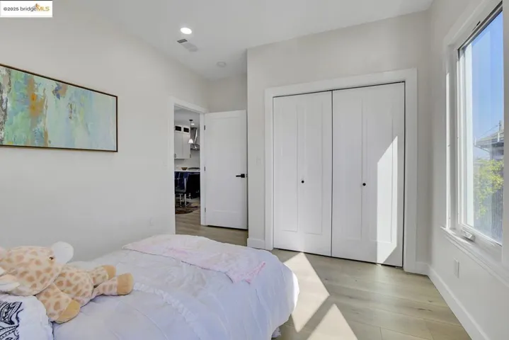 1625 4th Ave, Oakland, California 94606