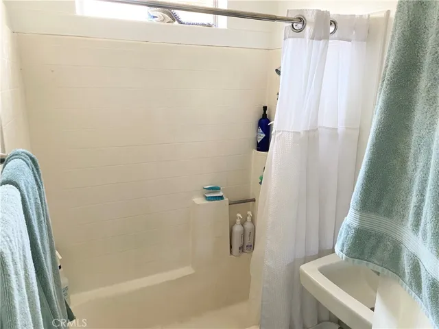 258 17th Street, Seal Beach, California 90740