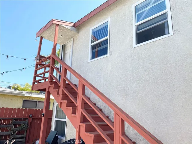 258 17th Street, Seal Beach, California 90740