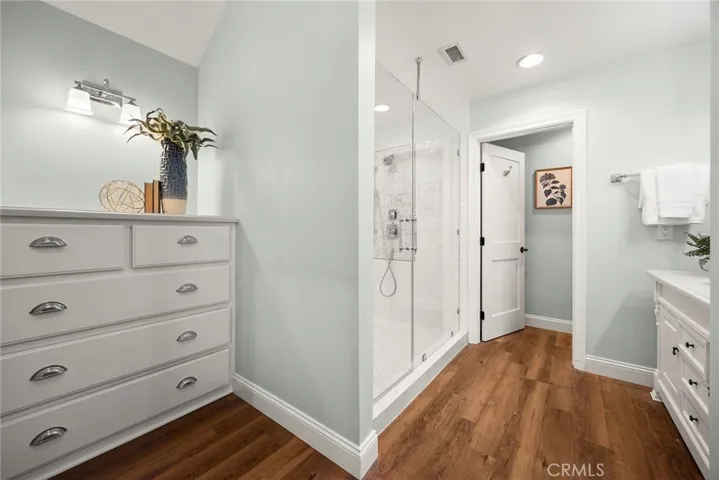 521 S Weymouth Court, Anaheim Hills, California 92807