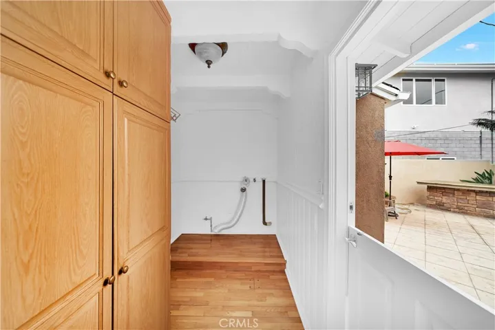 416 Aliso Avenue, Newport Beach, California 92663