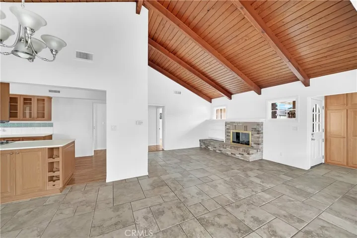416 Aliso Avenue, Newport Beach, California 92663