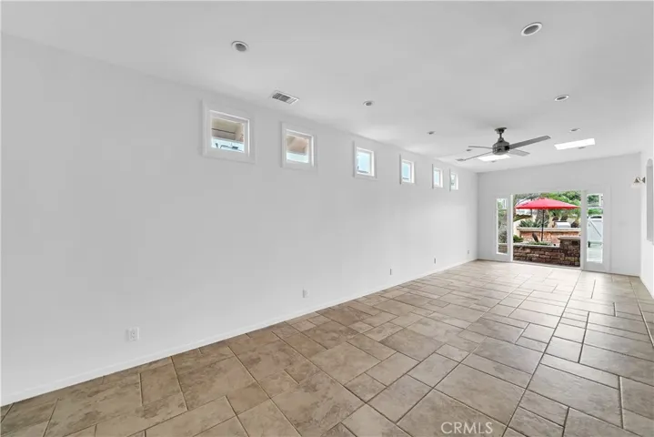 416 Aliso Avenue, Newport Beach, California 92663