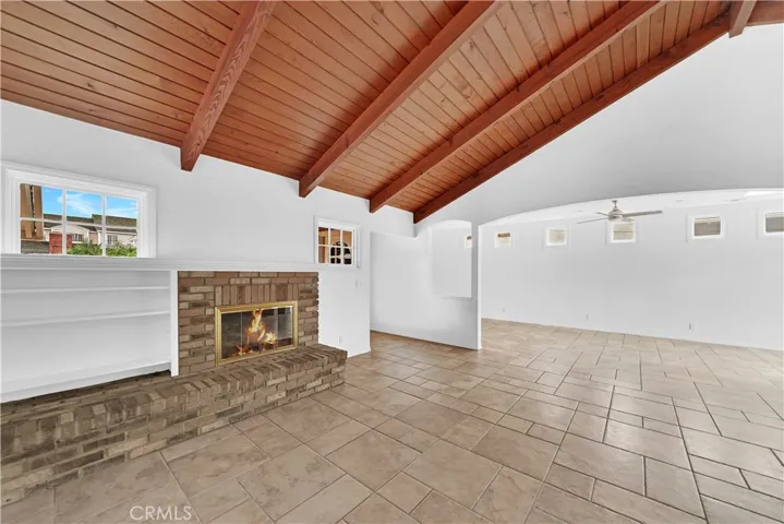 416 Aliso Avenue, Newport Beach, California 92663