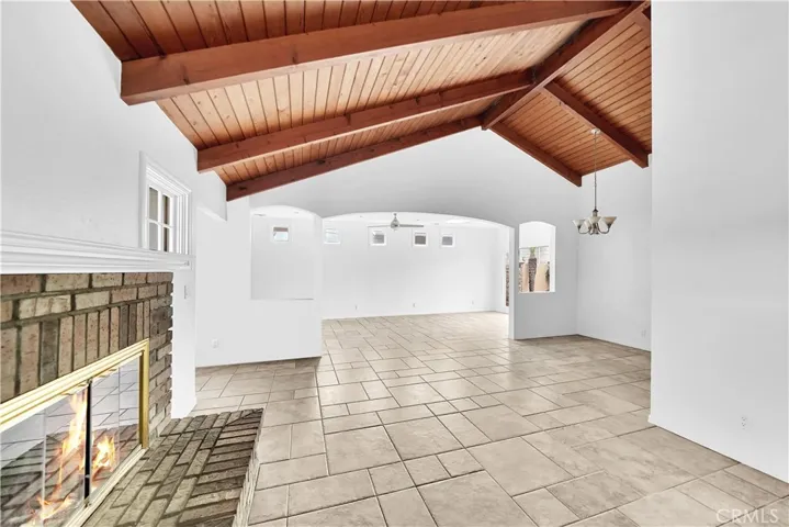 416 Aliso Avenue, Newport Beach, California 92663