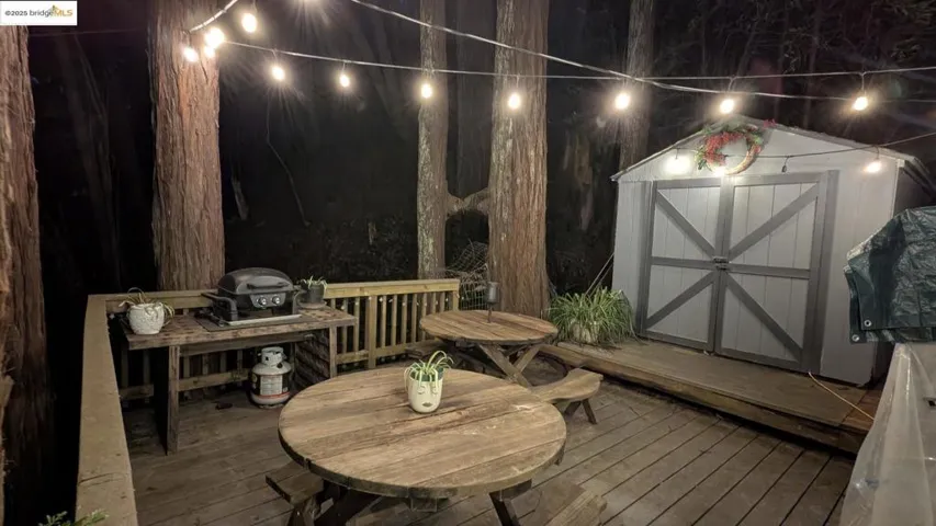 18512 Hwy 116, Guerneville, California 95446
