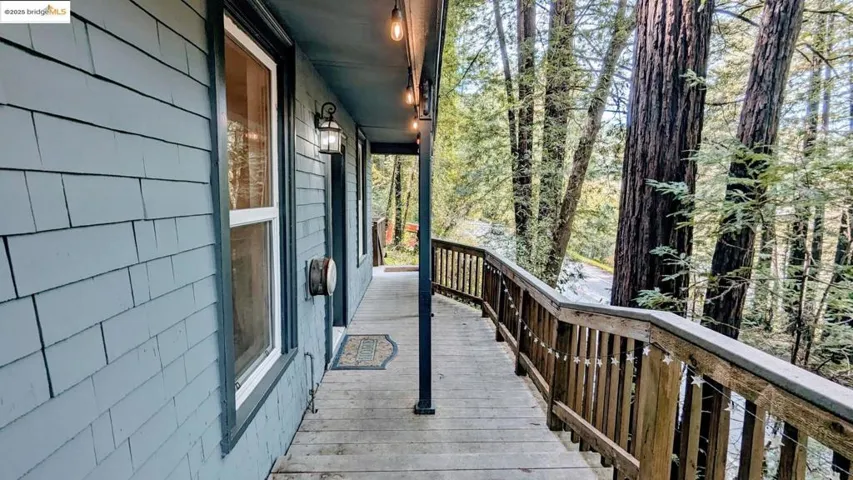 18512 Hwy 116, Guerneville, California 95446