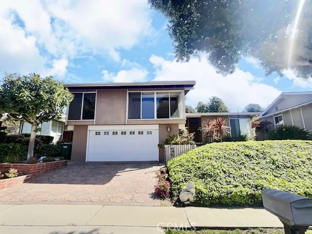 5734 Wildbriar Drive, Rancho Palos Verdes, California 90275